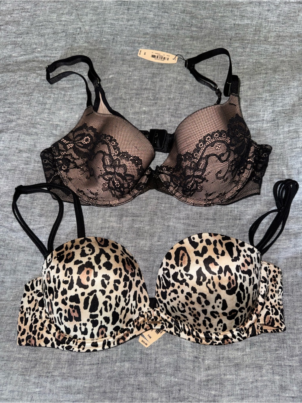 NWT TWO AUTHENTIC VICTORIA’S SECRET WOMEN’S LACE PUSH UP PADDED BRA SIZE 34B